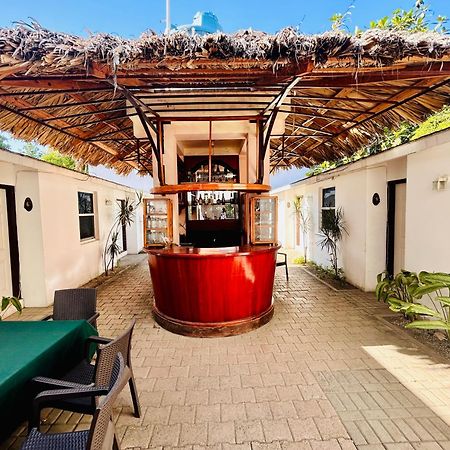 Arawak Hotel Leogane Exterior foto